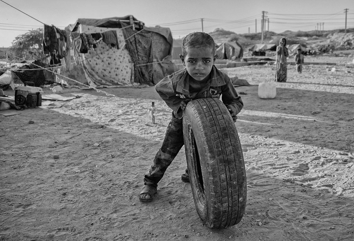 Poverty in Wealth photo 3 by Mehdi Nazeri