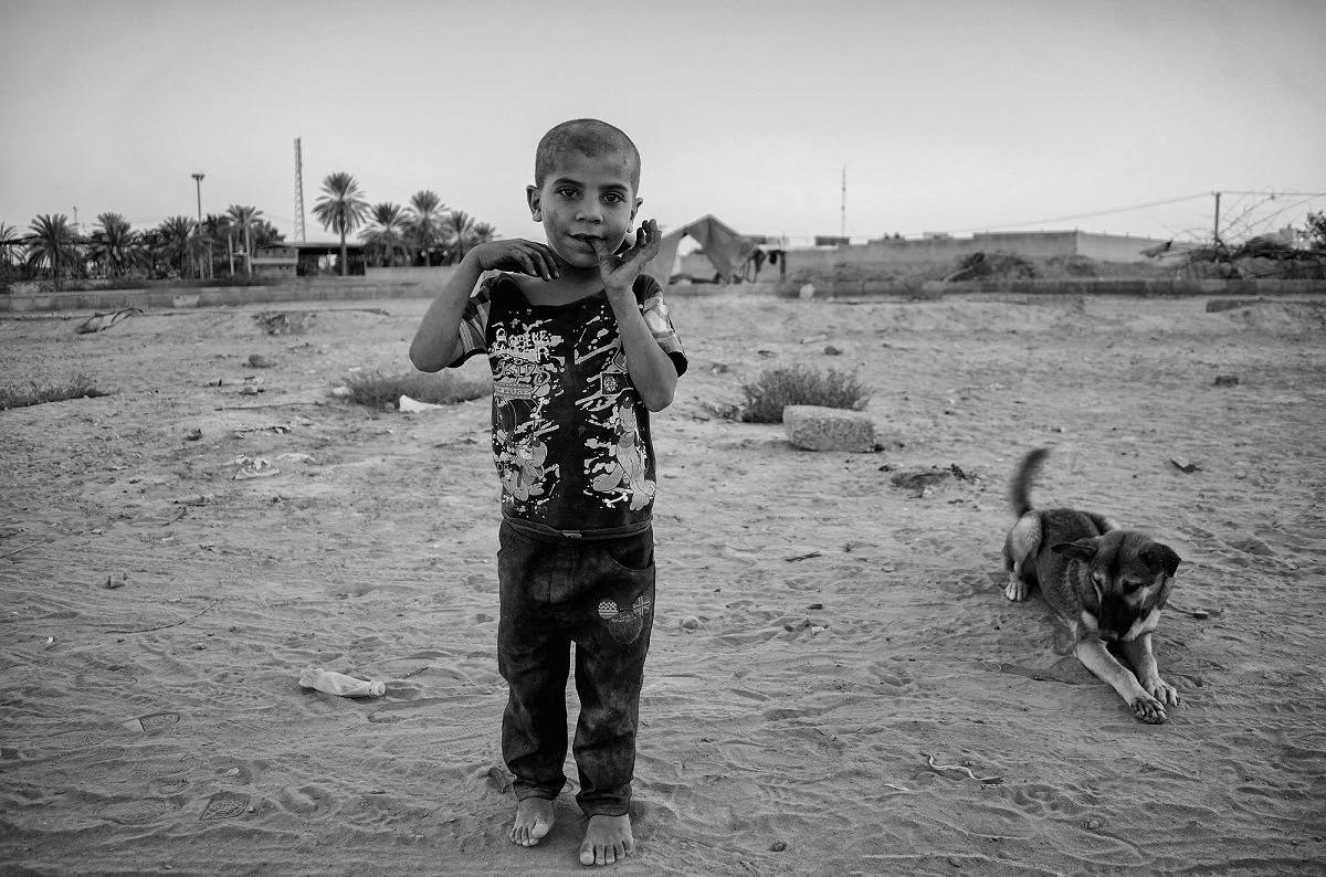 Poverty in Wealth photo 5 by Mehdi Nazeri