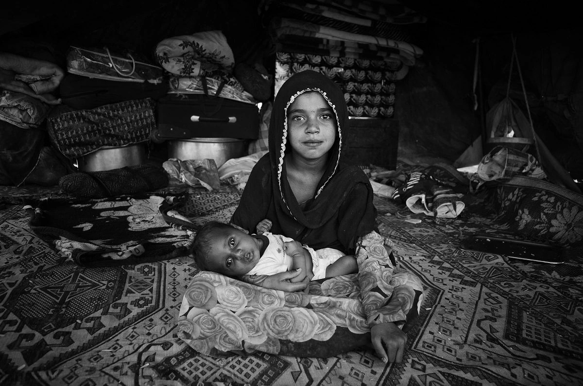 Poverty in Wealth photo 6 by Mehdi Nazeri