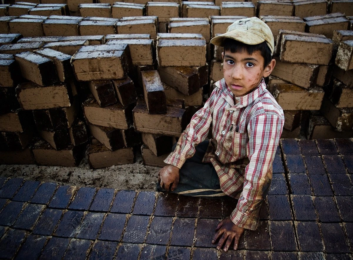 Suffering, Brick photo 6 by Mehdi Nazeri